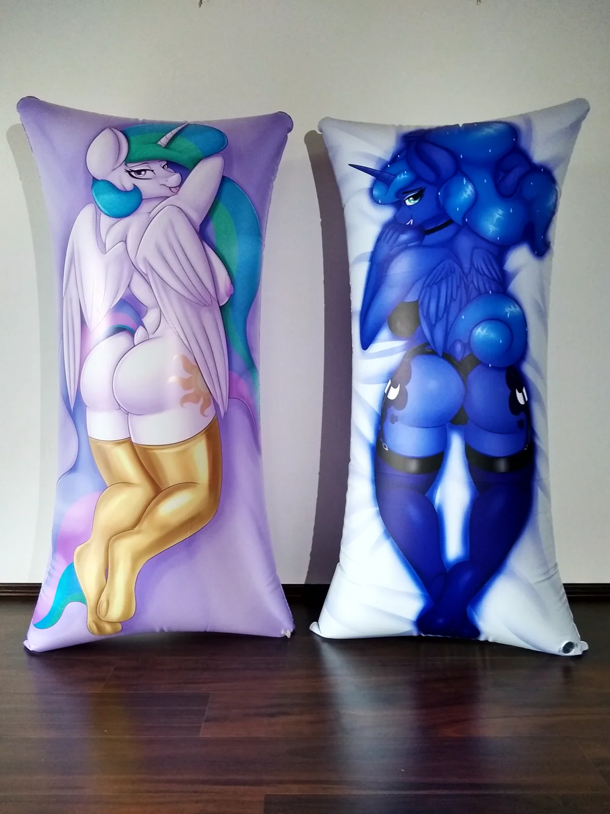 Celestia by NexcoyotlGT - Inflatable body pillow - Image 4